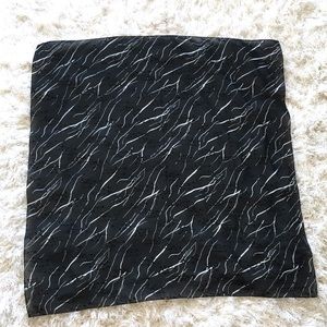 Floral Embroidery Black and white Scarf